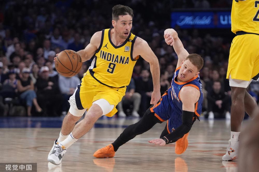 球迷狂喷的 球迷狂喷的